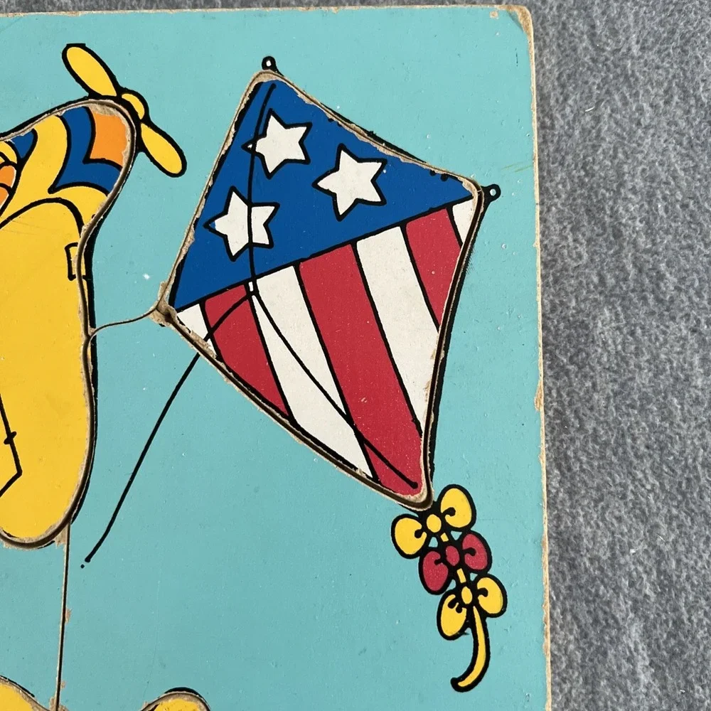 PLAYSKOOL Wooden Puzzle Tray Things That Fly Vintage USA Children Toy 80s Retro